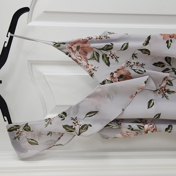 Dress- Floral Midi - Picture 2 of 4